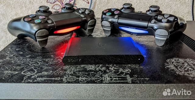 PSP / Vita Oled / PS TV + 2xDS4 (200 games)