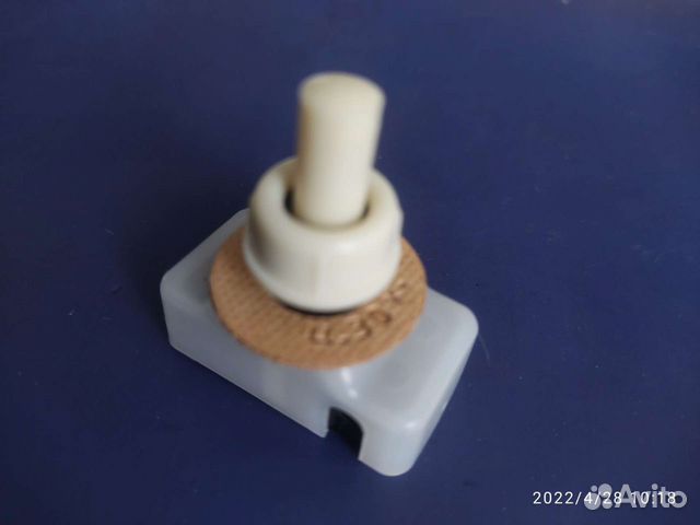 Выключатель кнопка СССР советское