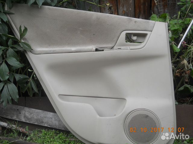 Обшивка дверей Toyota Corolla Spacio
