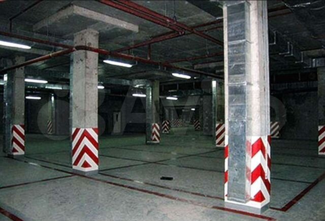 Машиноместо, 15 м²