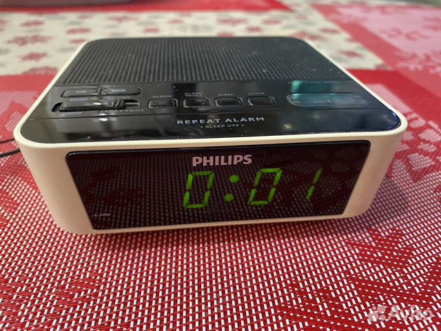 Радиочасы (радиобудильник) Philips AJ3112-12 б.у