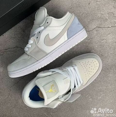 Кроссовки Nike Air Jordan 1