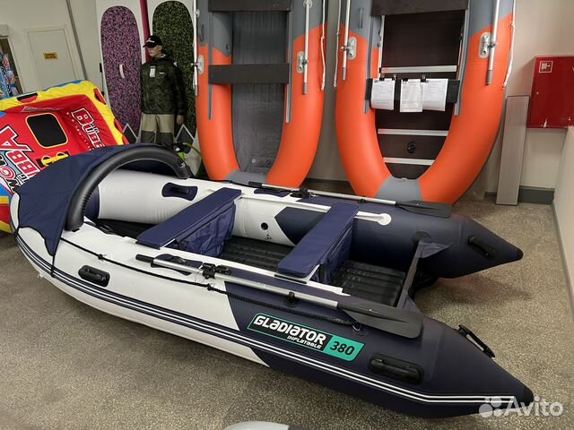 Пвх Gladiator (Гладиатор) E 380 PRO с нднд бело-си