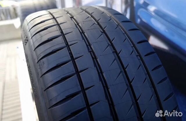 Michelin Pilot Sport 4 S 265/40 R22