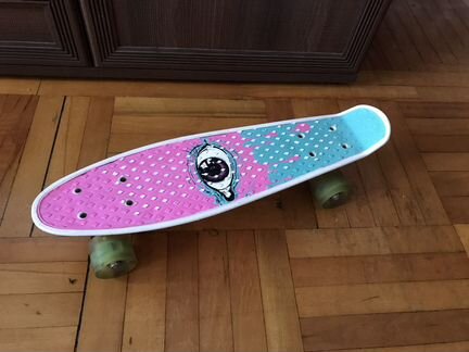 Скейтборд со светящимися колесами + второй бонус