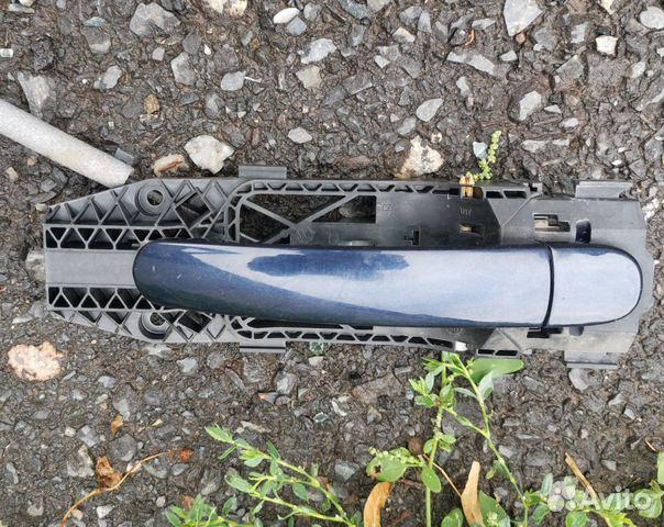 Дверная ручка Volkswagen Polo Sedan