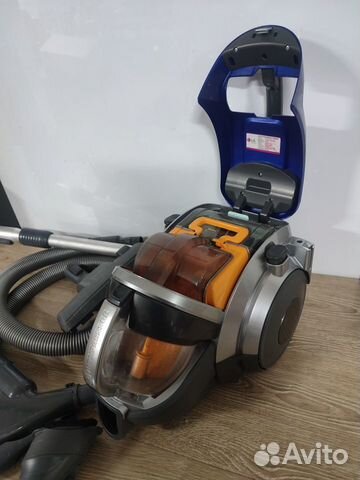 Пылесос LG Kompressor