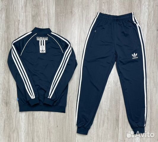 Спортивный костюм Adidas