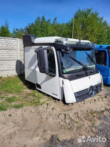 Обзор кабины мерседес актрос