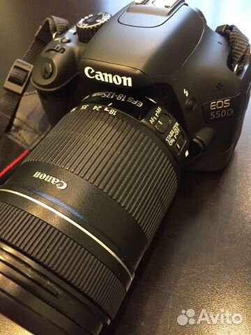 Зеркальный Цифровой Фотоаппарат Canon D550