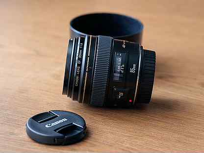 Canon EF 85mm f/1.8 USM + бленда