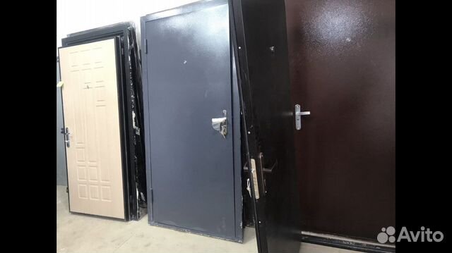 Металлическая дверь бу