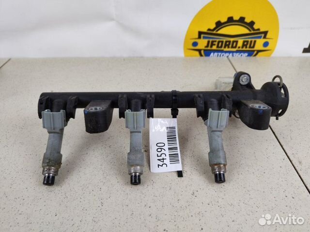 Рампа топливная Peugeot 107 1.0 1KR-FE 2006