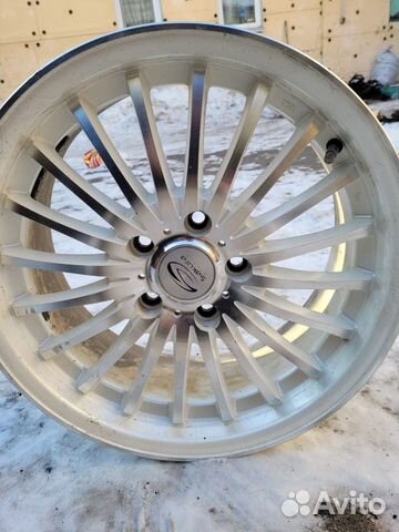 Диски r17 Sakura