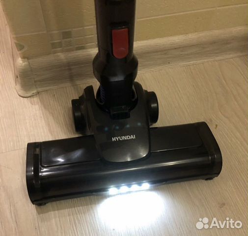 Вертикал. беспровод. пылесос 3в1 Hyundai H-VCH12