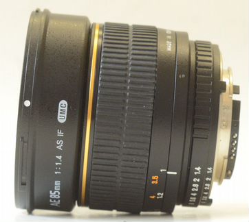 85mm Samyang f1.4 Nikon