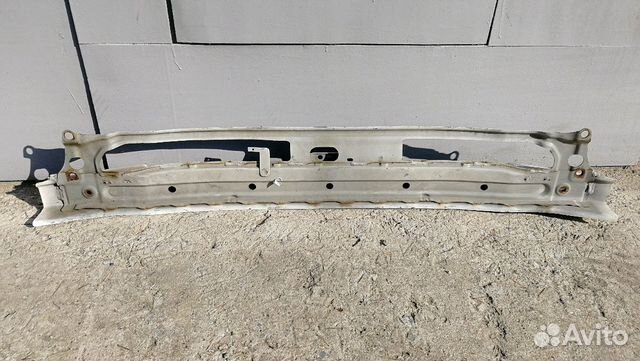 Уселитель бампера Toyota Estima ACR30-40