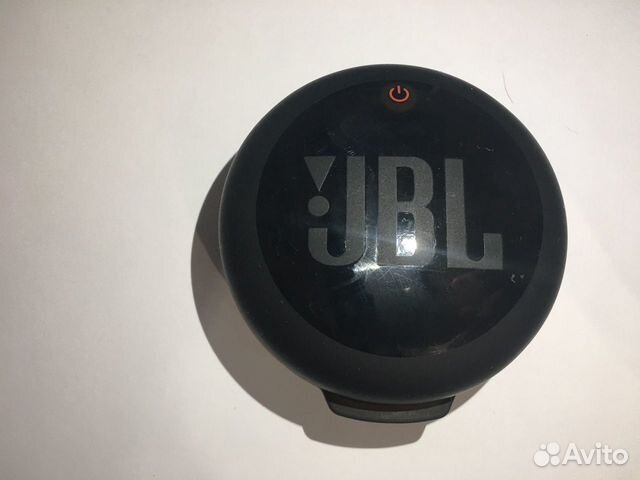 Чехол-аккумулятор JBL