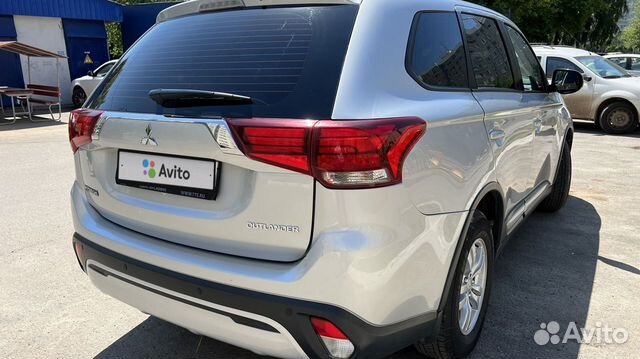 Mitsubishi Outlander 2.0 CVT, 2020, 49 800 км