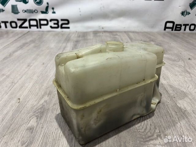 Бачок расширительный Nissan Almera Classic B10