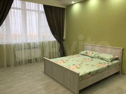2-к. квартира, 80 м², 3/6 эт.