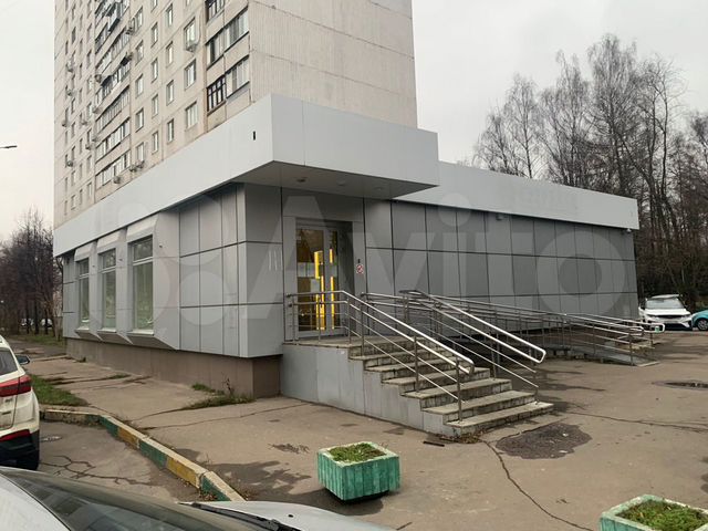 Свободное назначение в плотном жилом массиве