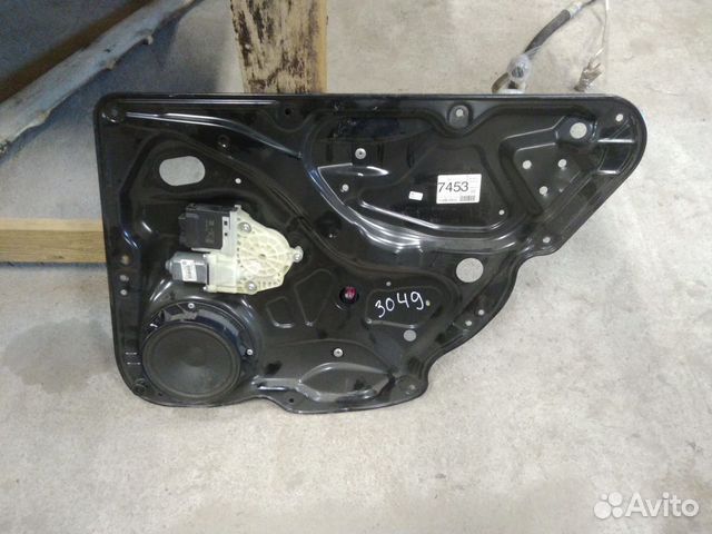 Моторчик стеклоподъемника Volkswagen Jetta