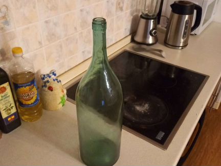 Бутыль четверть старинная