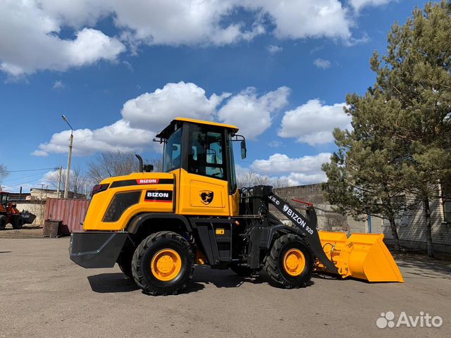 Фронтальный погрузчик BIZON 920, 2023