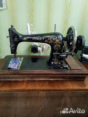 Швейная машина Gritzner