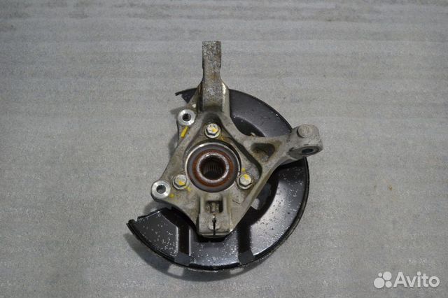 Кулак перед правый Astra J (1.6 Turbo)