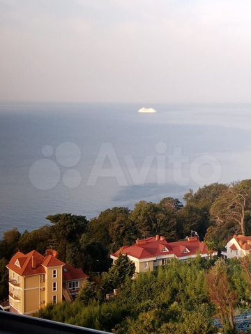 2-к. квартира, 40 м², 8/17 эт.