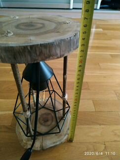 Настольный светильник