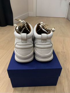 Кроссовки белые Casbia x Champion