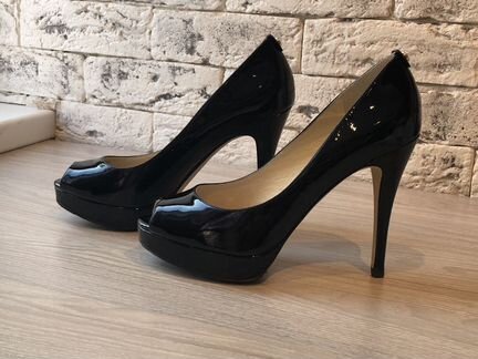 Продам туфли Michael Kors