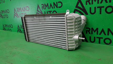 Интеркулер Hyundai Santa Fe 4 2018