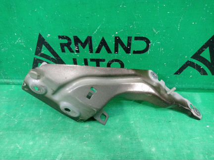 Кронштейн крыла передний правый Audi Q5 FY 2017