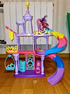 Замок my little pony
