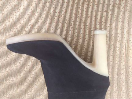 Сапоги замшевые, осенние. Внутри кожа лайка