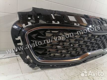 Решетка радиатора передняя Kia Sportage 4