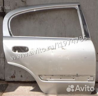 Задняя правая дверь Nissan Almera N16 (хетчбэк)