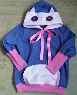 Толстовка -кошечка 