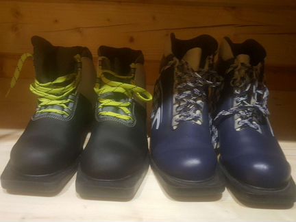 2 пары - лыжные ботинки одним лотом