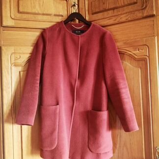 Пальто женское 42р