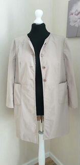 Женственный плащ. Италия