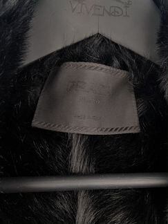 Кожаное пальто с мехом Prada