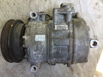 Компрессор кондиционера 1.6 AHL VW Passat B5