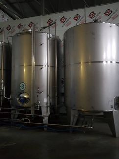 Емкость 10 кубов нерж