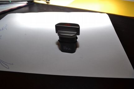 Кнопка аварийной сигнализации (8M5T13A350AA)