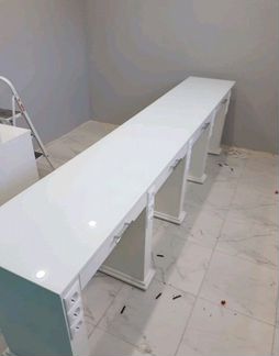 Стол 4-х местный для маникюра